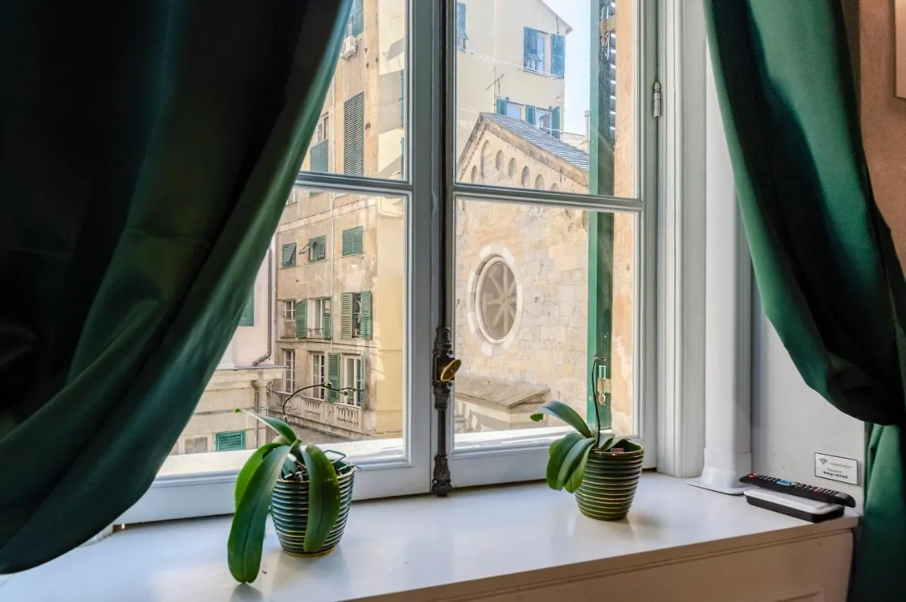 Joivy Superb Flat Near Christopher Columbus' House Genoa Italy