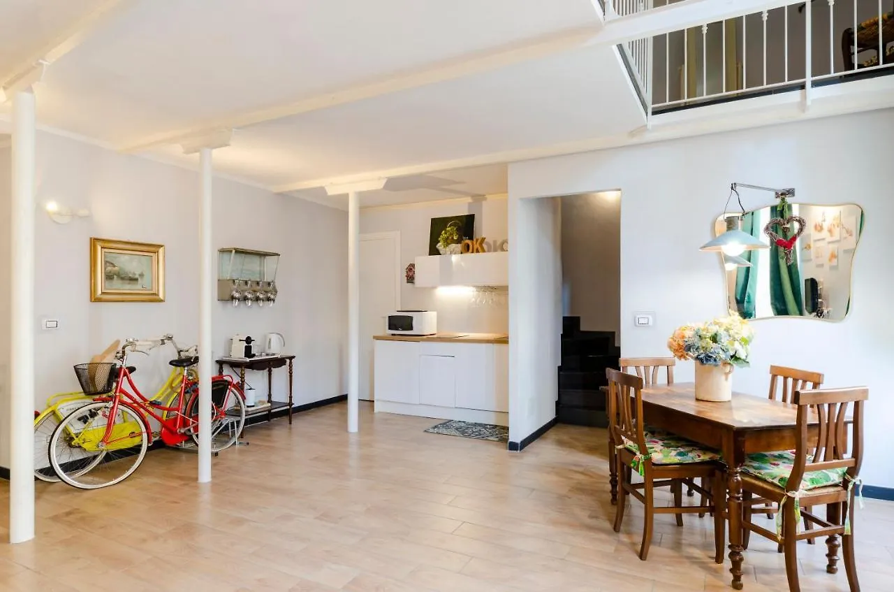 Apartment Joivy Superb Flat Near Christopher Columbus' House Genoa Italy