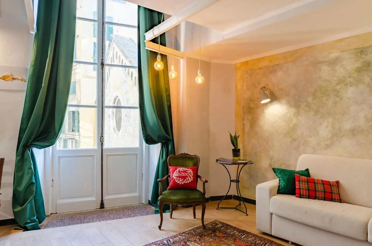 Joivy Superb Flat Near Christopher Columbus' House Genoa 0*,