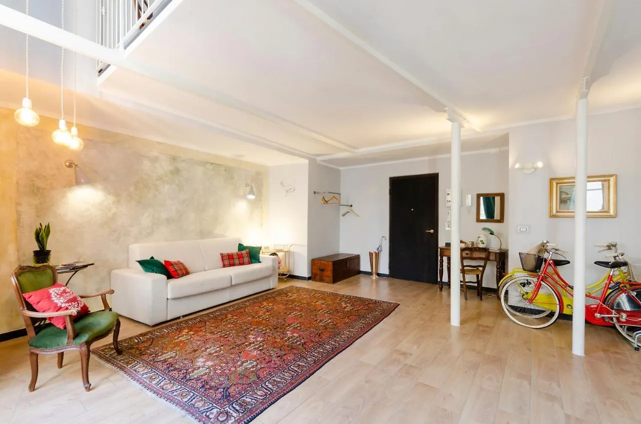 Joivy Superb Flat Near Christopher Columbus' House Genoa 0*,